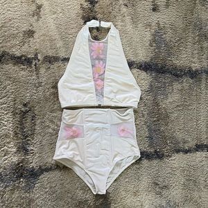 UNIF Girly Two Piece🌸